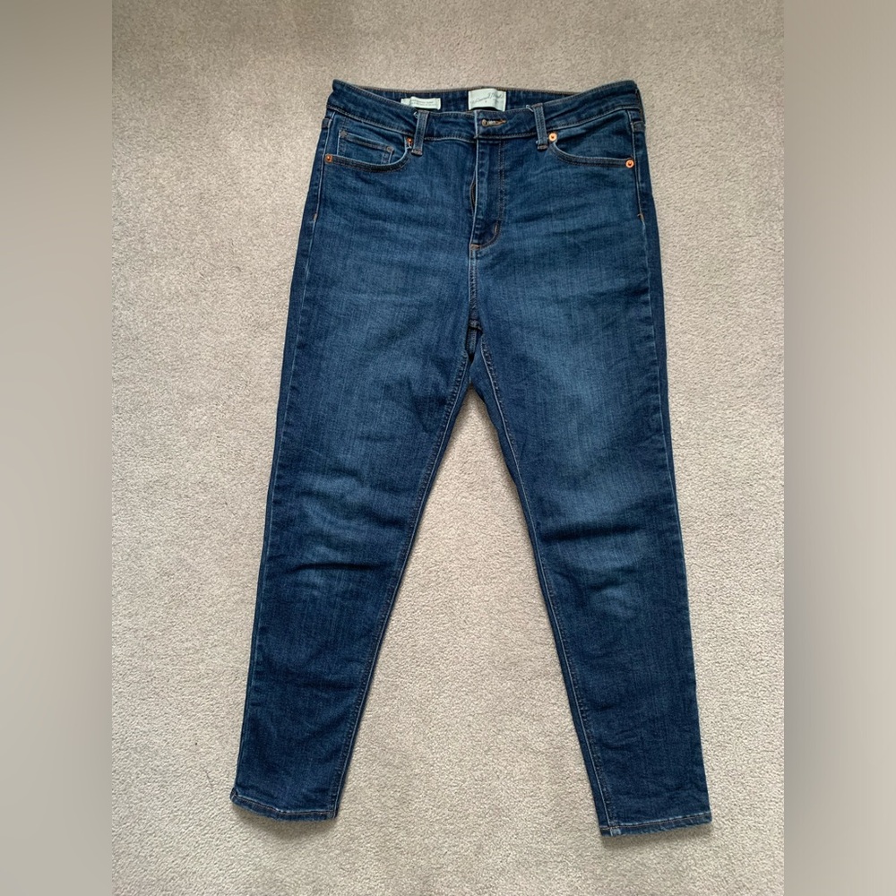 Universal Thread Dark Blue Skinny Jeans